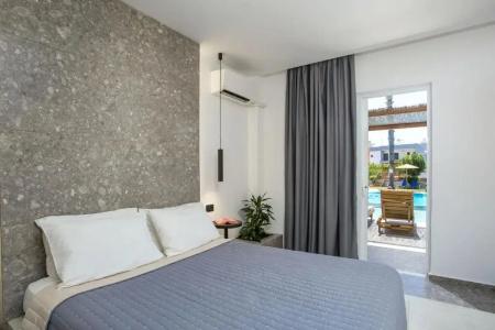 Dias Studios & Suites - 18