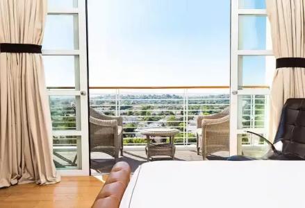 Mr c Beverly Hills - 34