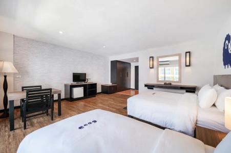 Kokotel Pattaya South Beach - 67