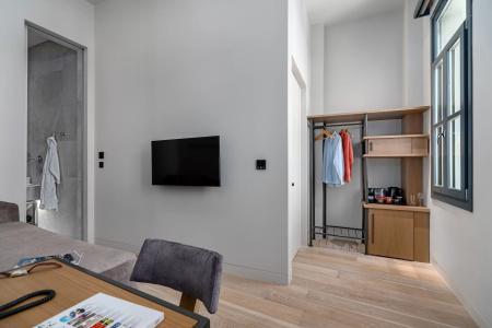 Hellenic Vibes Smart - 21