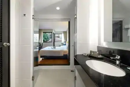 Novotel Phuket Vintage Park Resort - Sha Plus - 36