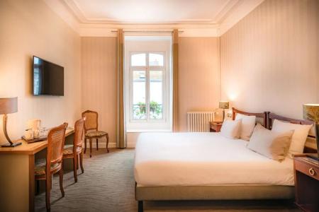 Hôtel de France et Chateaubriand - 32