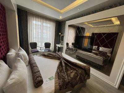 Zade - 57