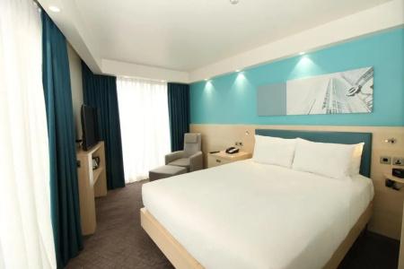 Hampton By Hilton London Docklands - 23