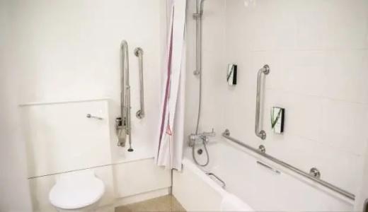 Premier Inn Hammersmith - 16