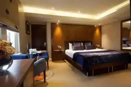 Radisson Blu Edwardian Kenilworth, London - 43