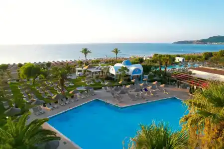 Pegasos Deluxe Beach - 30