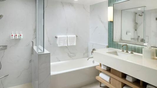 Loews Miami Beach - 86