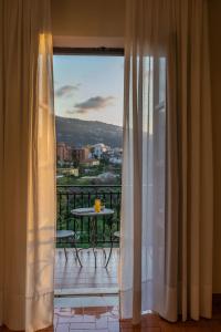 Majestic Palace - 11