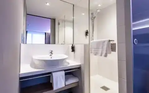 Premier Inn Muenchen Messe - 5