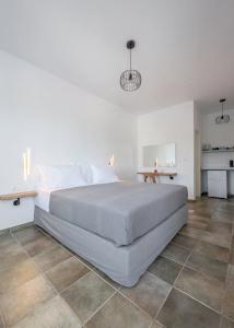 Michalis Studios - 67