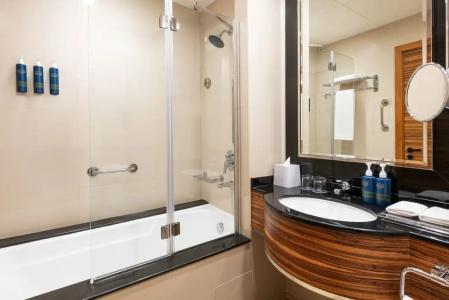 Four Points by Sheraton Downtown Dubai - 51