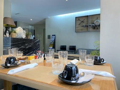 Athens Warehouse Boutique & Suites - 25