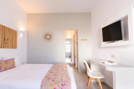 Sunset Faros - 65