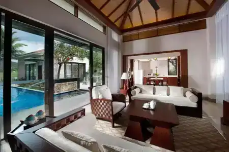 Grand Metropark Villa Resort Sanya Yalong Bay - 4