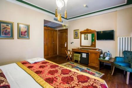 Rose Garden Suites - 12