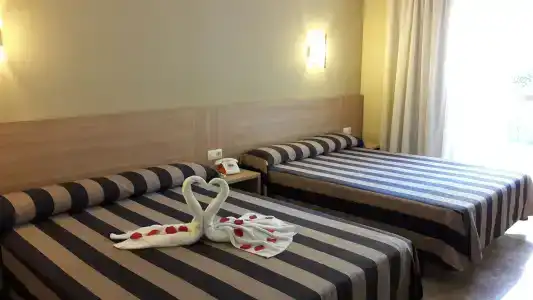 Cleopatra Spa - 50