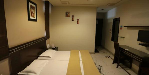 Smyle Inn - 3 minutes walk From New Delhi Railway Station - 56