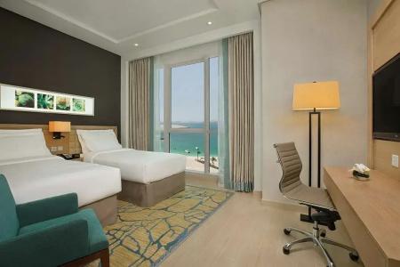 DoubleTree by Hilton Dubai Jumeirah Beach - 8