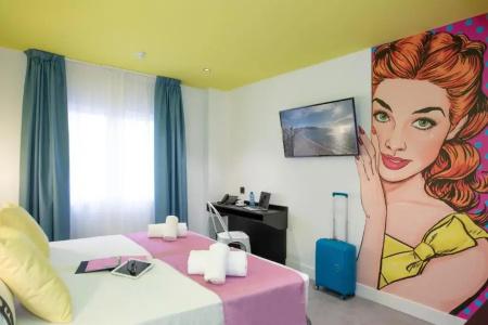 Casual Pop Art Benidorm - 20
