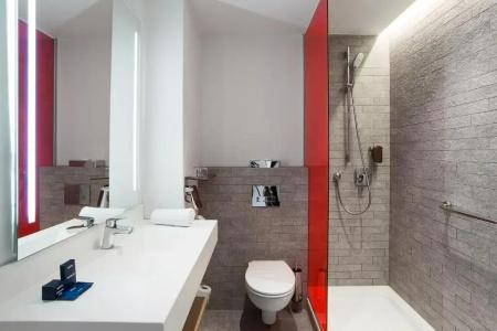 Park Inn by Radisson & Residence - 10