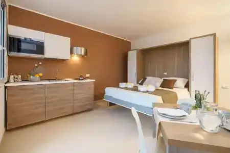 Travini Residence - 9