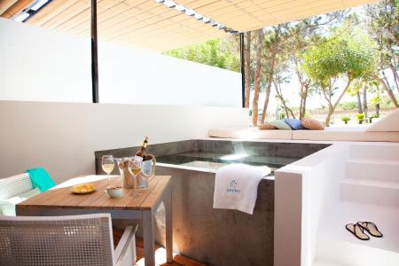 Gecko & Beach Club, a Small Luxury of the World - 38
