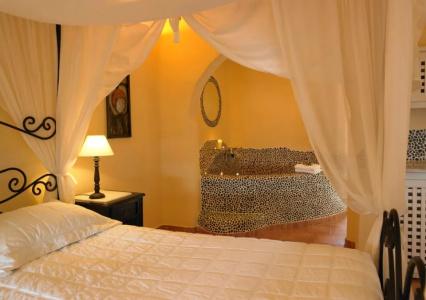 Suites of the Gods Cave Spa - 64