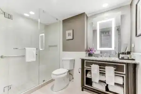 The Madison, a Hilton - 50