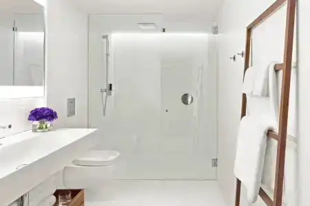 The London Edition - 37
