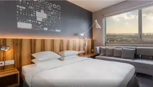 Hyatt Regency Paris Etoile - 87