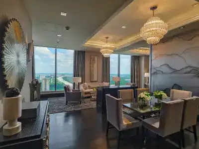 The Post Oak - 92