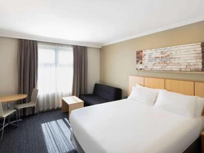 Travelodge Martin Place - 13