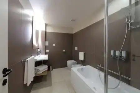 Hampton by Hilton Rome North - 64