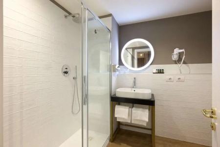 Best Western Tritone - 67