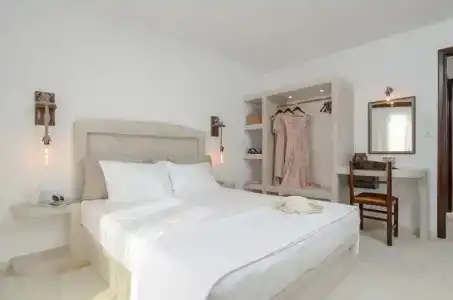 Venetian Suites - 150