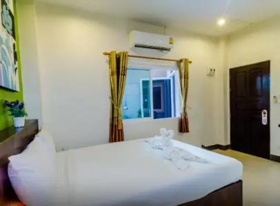 Baan Yuyen Karon Guesthouse - 30