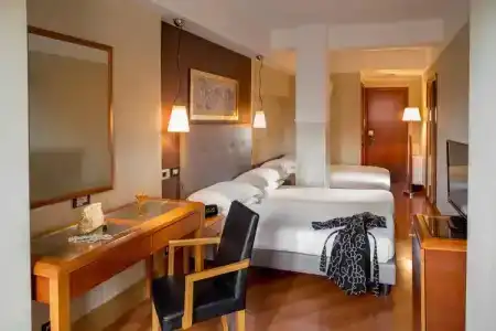 Best Western Plus Spring House - 23
