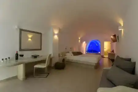 Pegasus Suites & Spa - 90