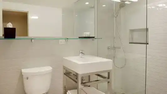 32 32 - 79