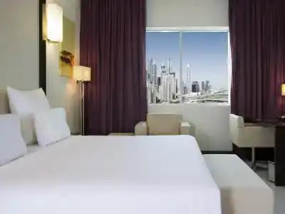 Pullman Dubai Jumeirah Lakes Towers - 59