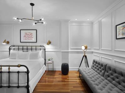 Luxe Life New York - 57