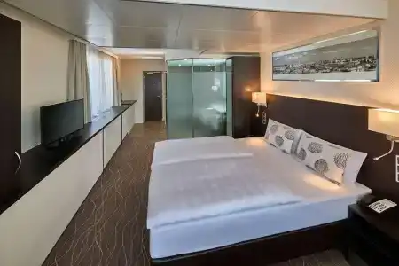 Park Inn by Radisson Berlin Alexanderplatz - 68