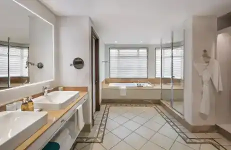 Paradis Beachcomber Golf Resort & Spa - 12