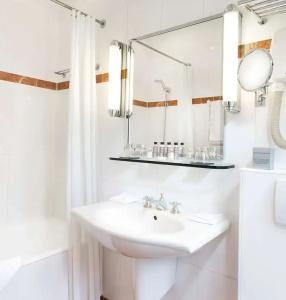 Claridge Paris - 55