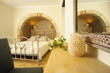 Mythos Suites - 23