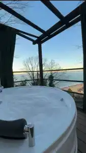 Marina kvariati - 30