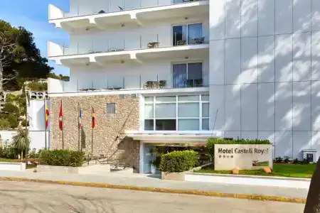 Universal Castell Royal - 0
