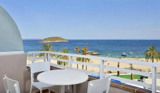 Sol Wave House All Suites - 55