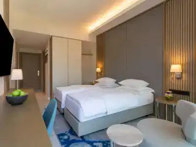 Blue Kotor Bay Premium Spa Resort - 52